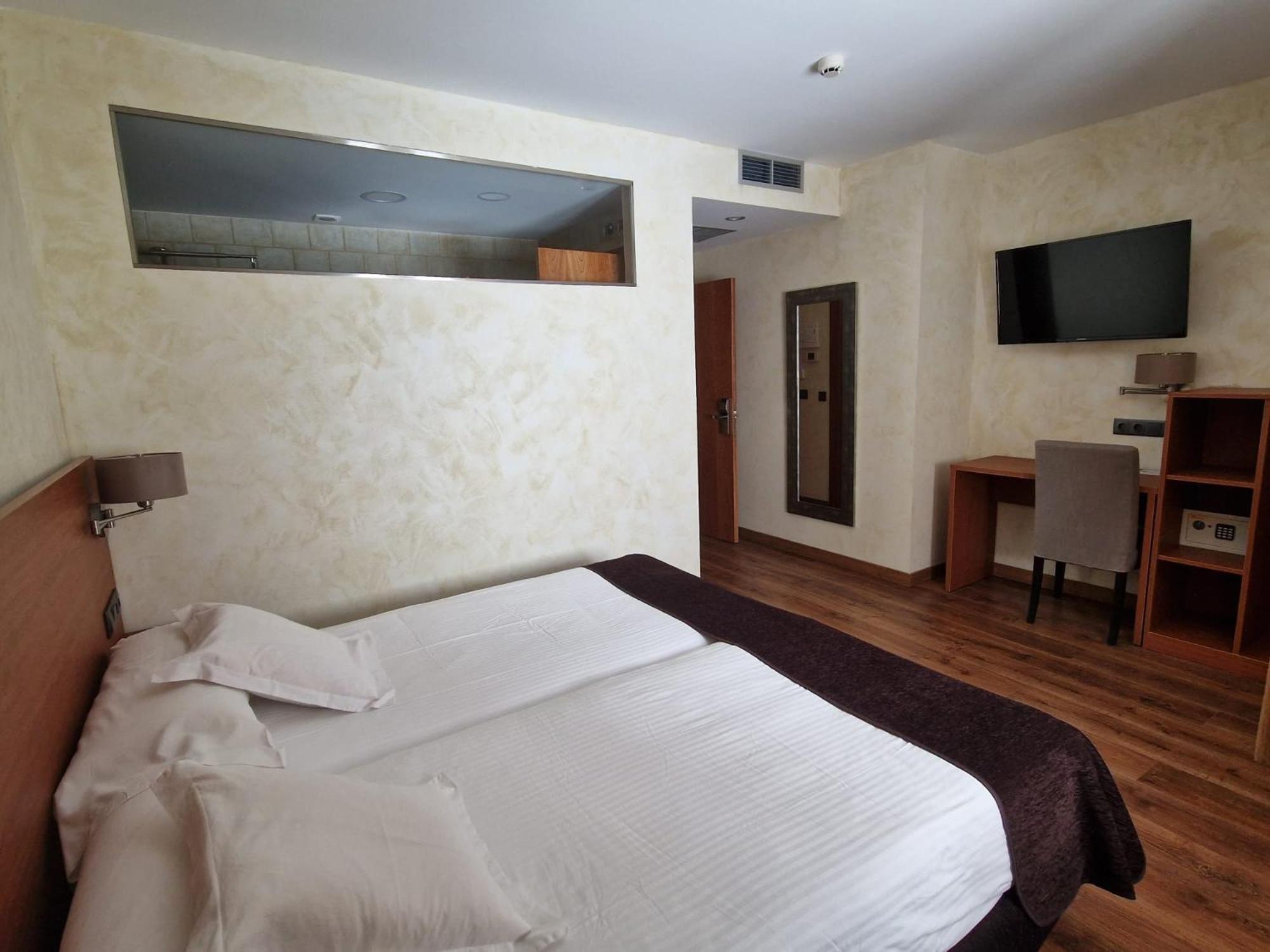 Hotel Las Leyendas Ávila Extérieur photo